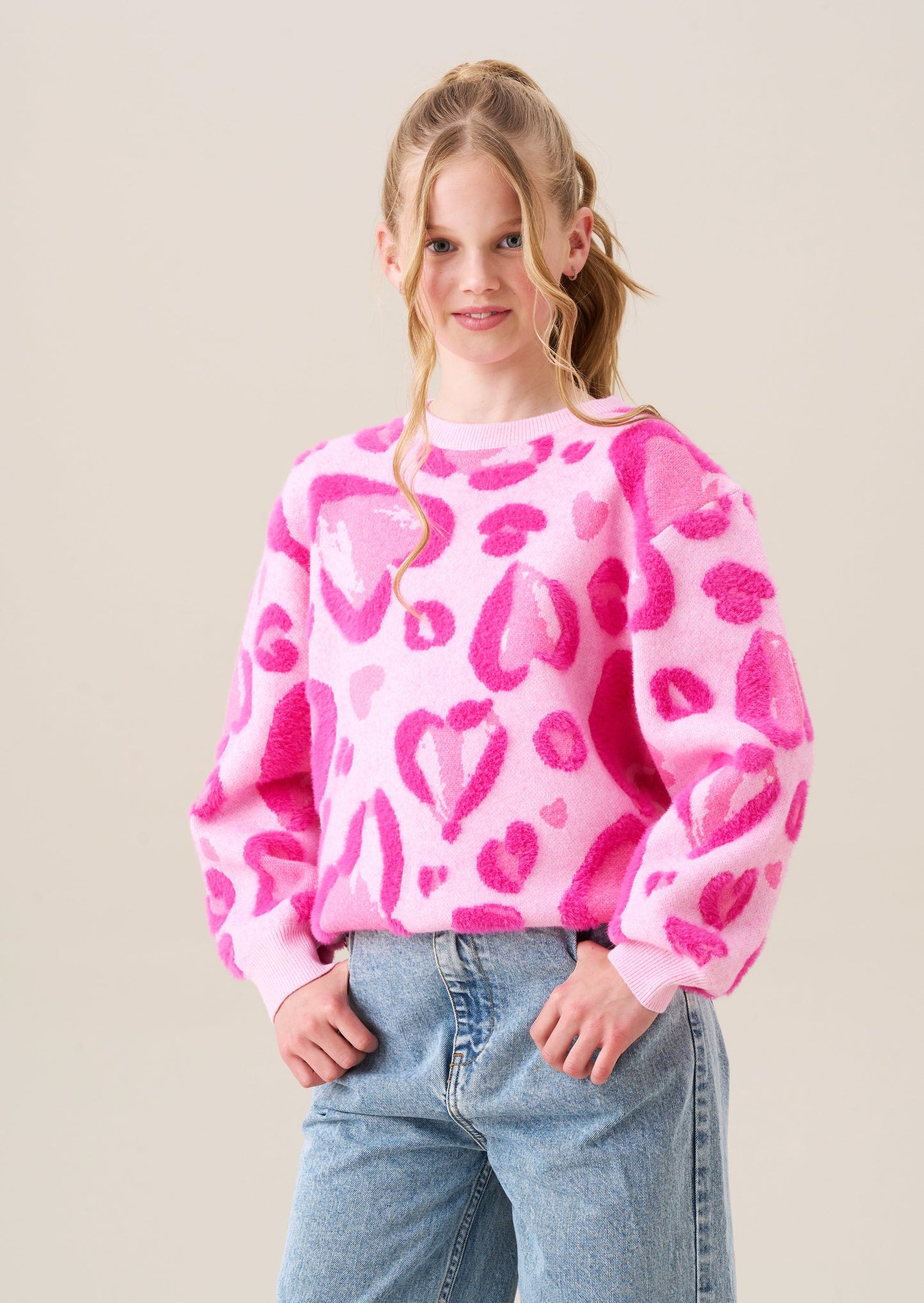 Reya Leopard Heart Eyelash Jumper