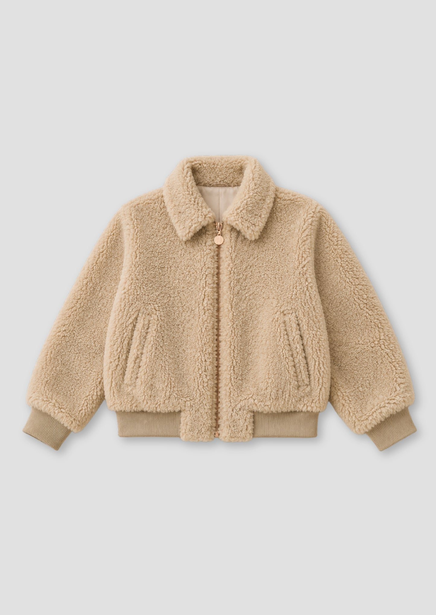 Lottie Borg Fur Bomber