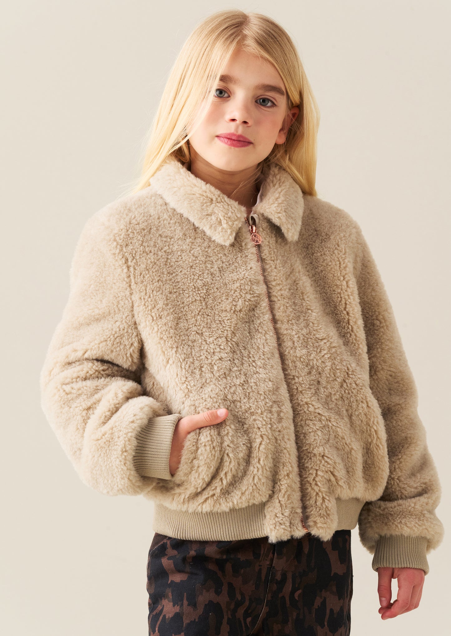 Lottie Borg Fur Bomber