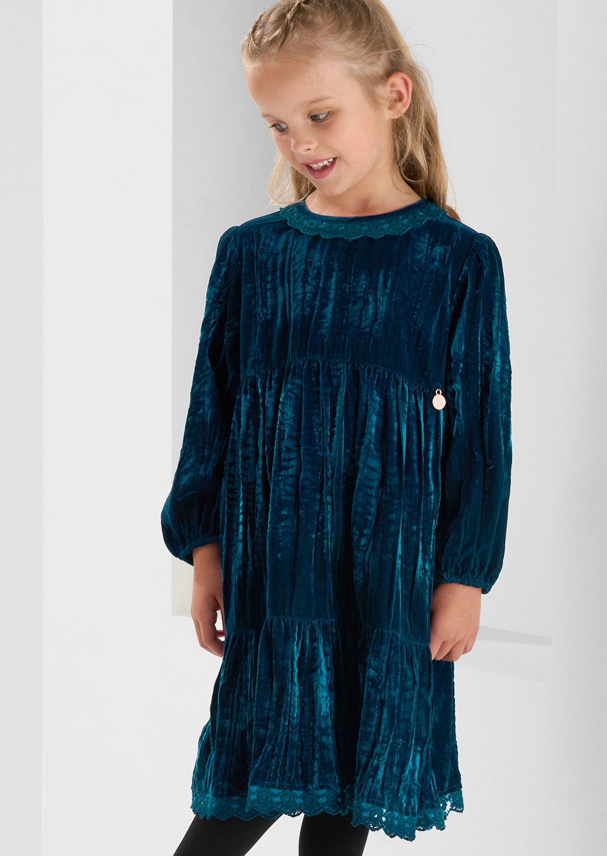 Mia Crushed Velvet Lace Collar Dress