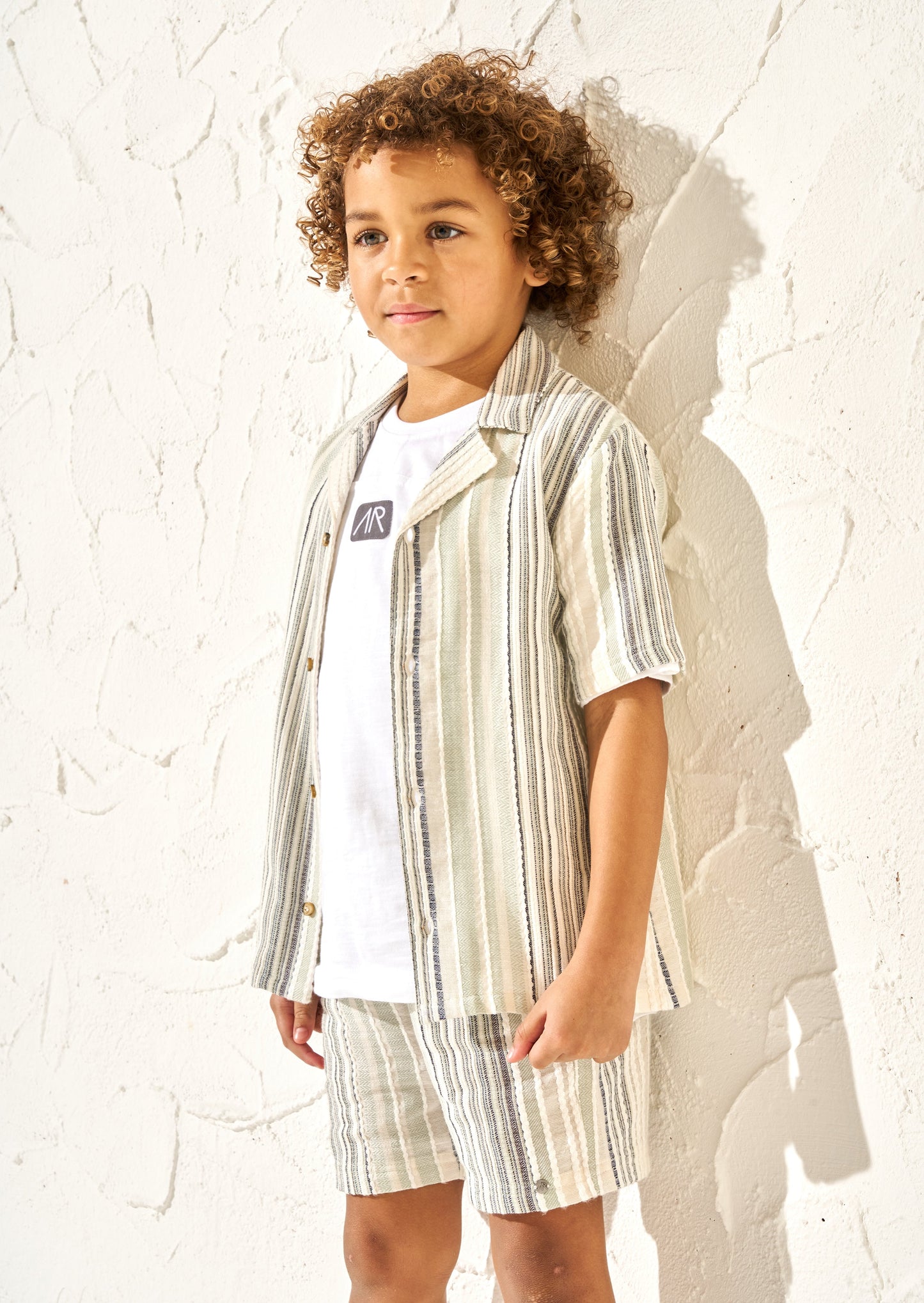 Moaksy Textured Stripe Resort Shirt